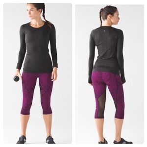 Lululemon Outrun 17" Crop Antique Paisley Deep Fuschia Black Leggings Size 2 (J)